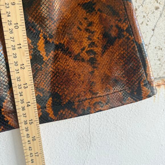 Guess Snake Print Mini Skirt Faux Leather O Ring Zip Brown Black XS Rock & Roll - Picture 6 of 8